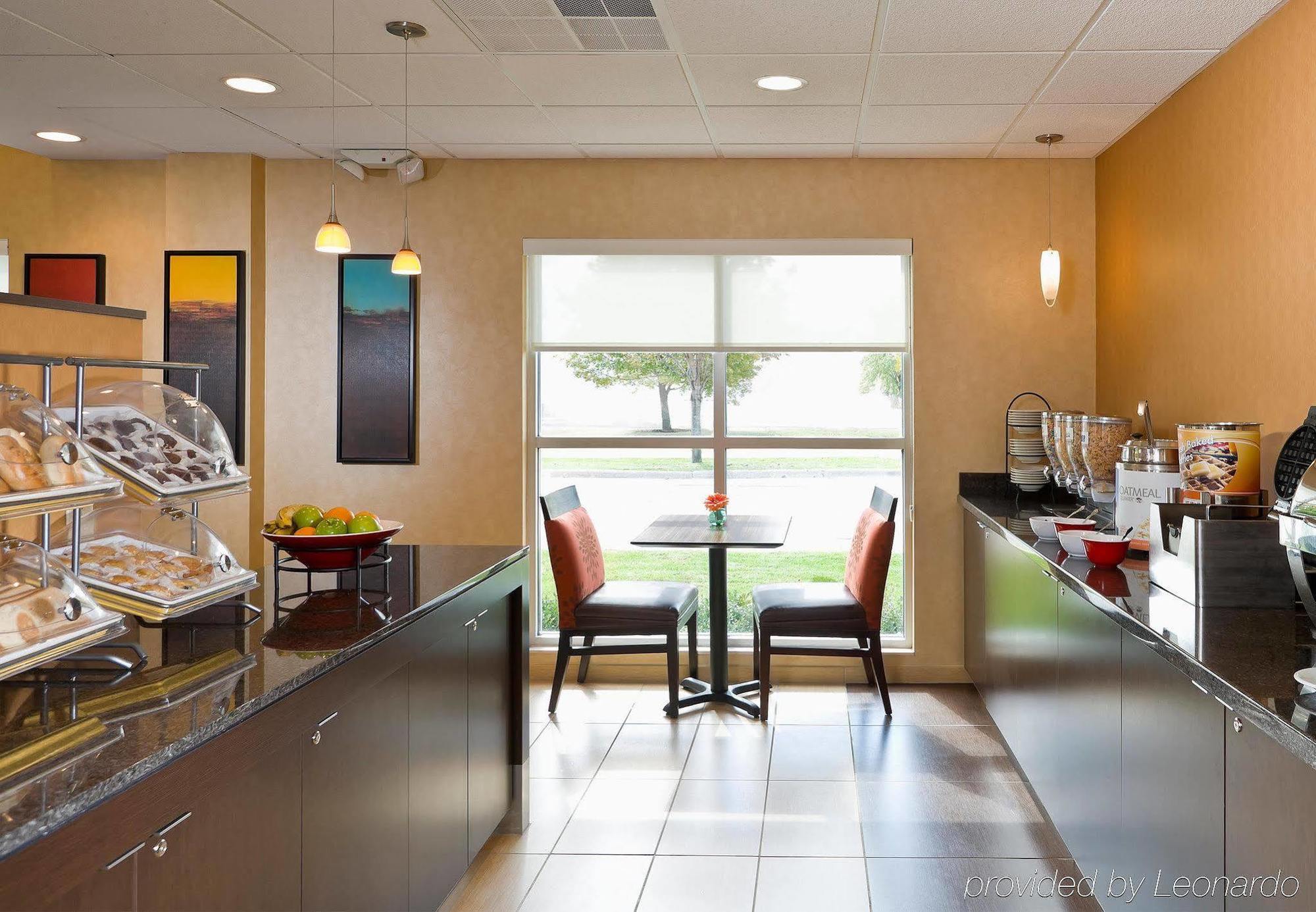 Residence Inn Appleton Restaurace fotografie